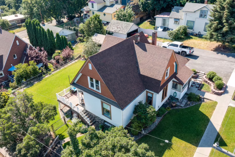 The Crimson Coop - Short Term Rentals in Colfax - ZZU Rentals